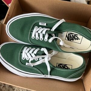 New in box vans 9.5 Green